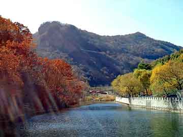 新澳天天开奖资料大全旅游团，混世邪神